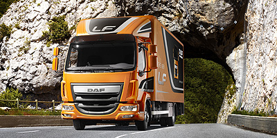 DAF-lf-tailored-400